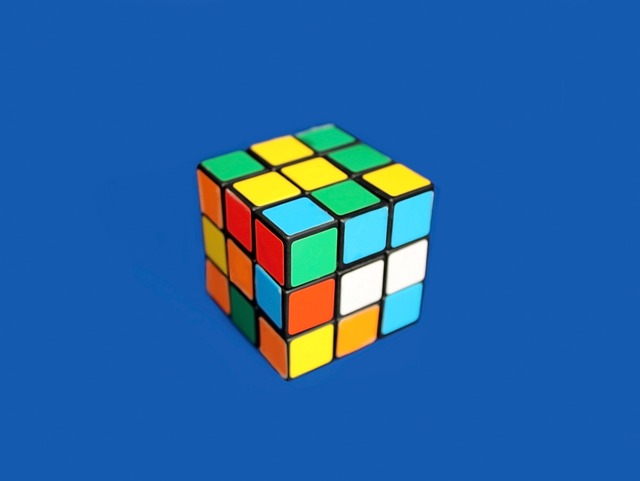 Rubikova kostka.jpg
