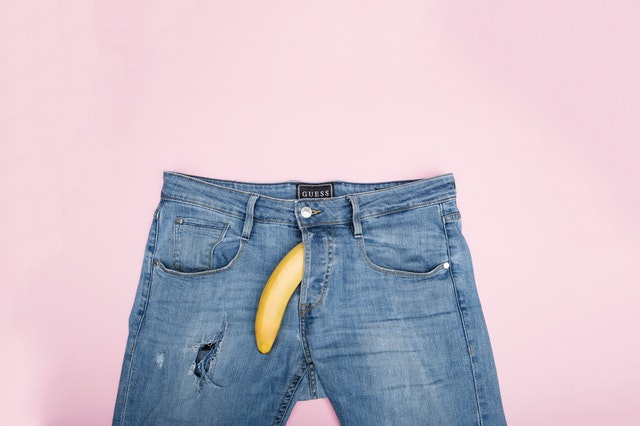 banán v kalhotech